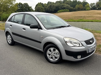 Kia - Rio
