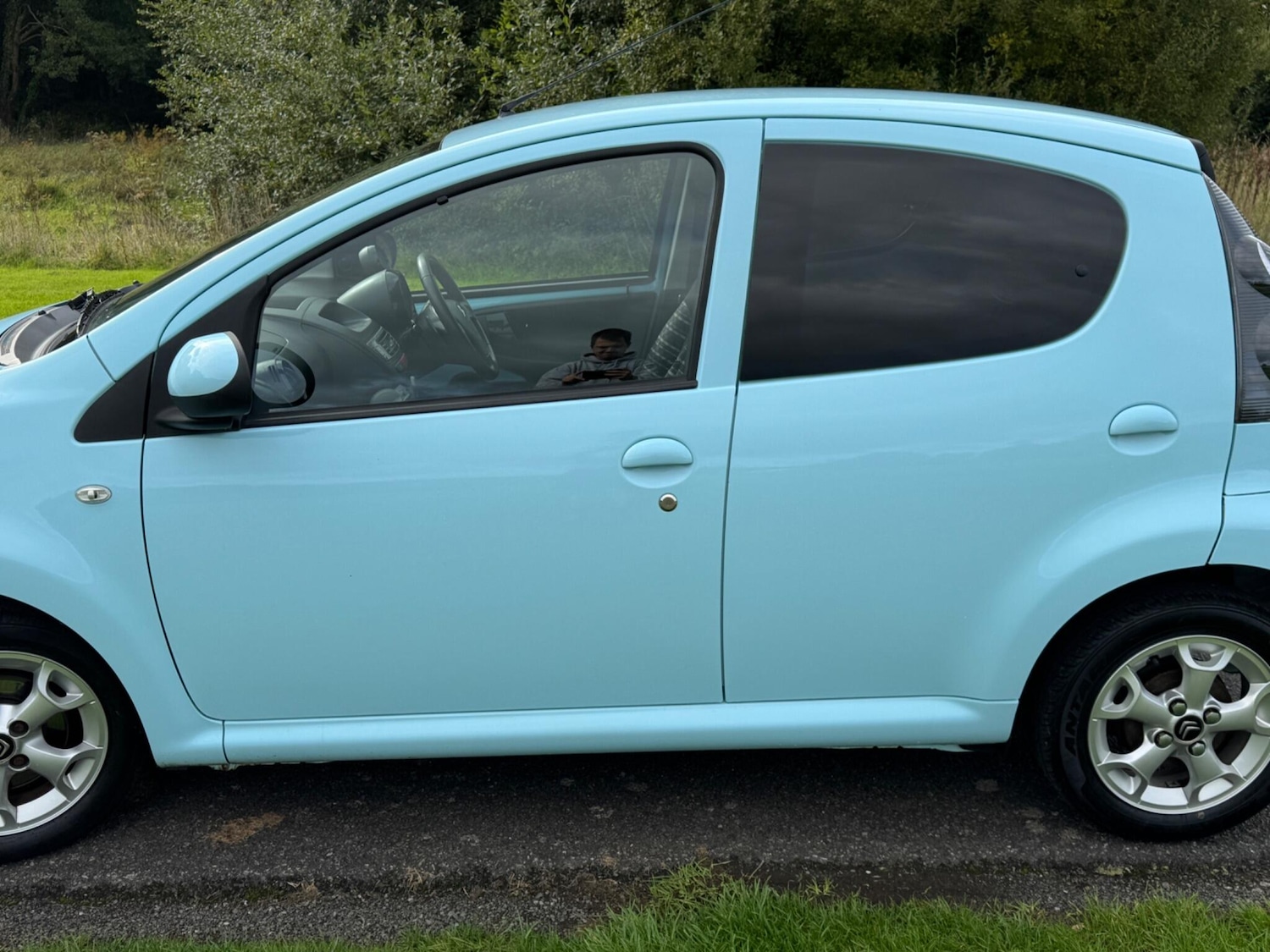 Vehicle 25