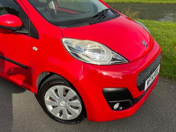 Used Peugeot 107 2014 for sale - 75977836: Photo