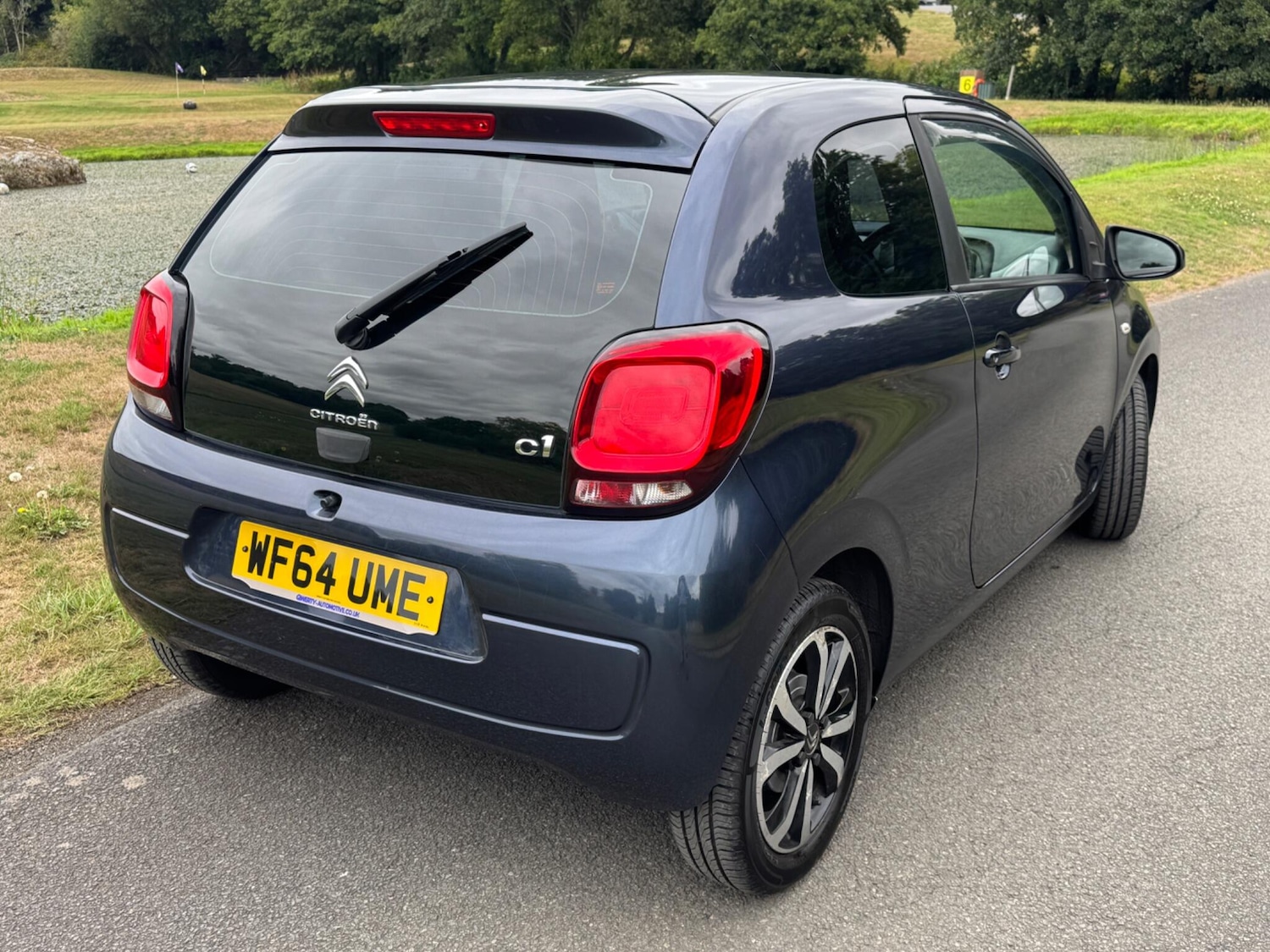 Vehicle 21