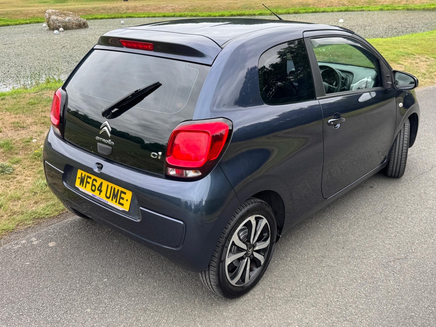 Vehicle 22