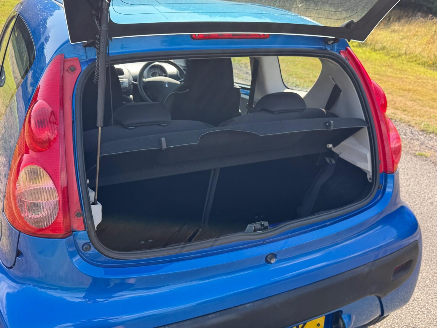 Vehicle 27