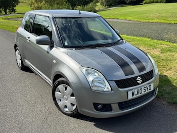 Used Suzuki Swift 2010 for sale - 75884789: Photo