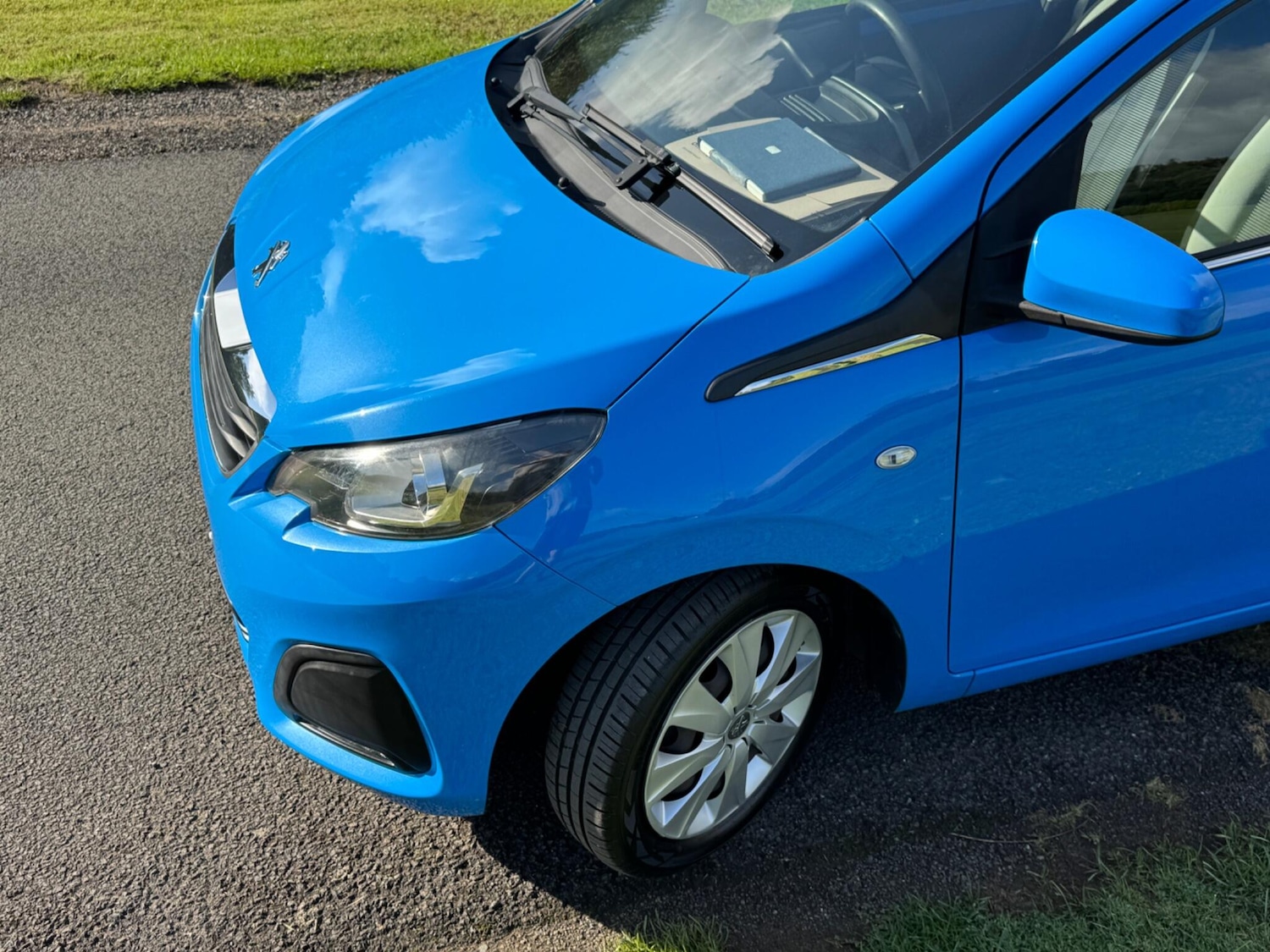 Vehicle 33