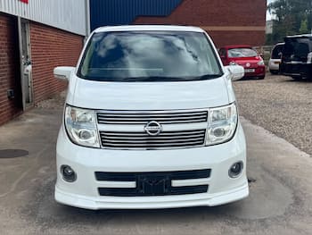 Used Nissan Elgrand 2009 for sale - 79872122: Photo