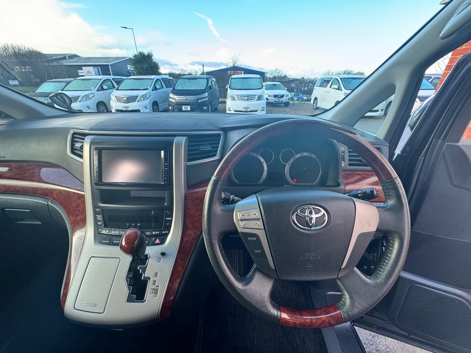 Used Toyota Vellfire for sale - 77934128: Photo 14