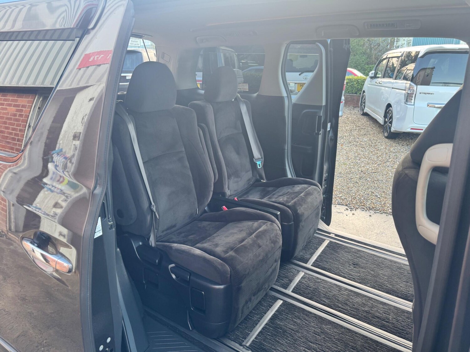 Used Toyota Vellfire for sale - 77934128: Photo 24