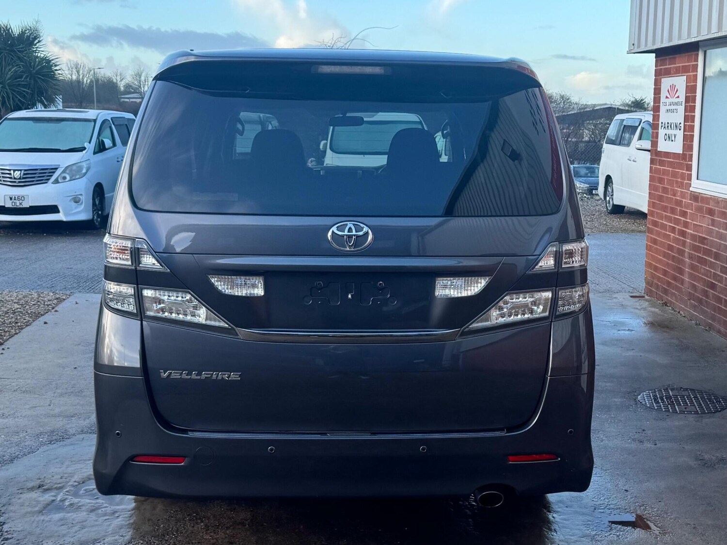 Used Toyota Vellfire for sale - 77934128: Photo 9