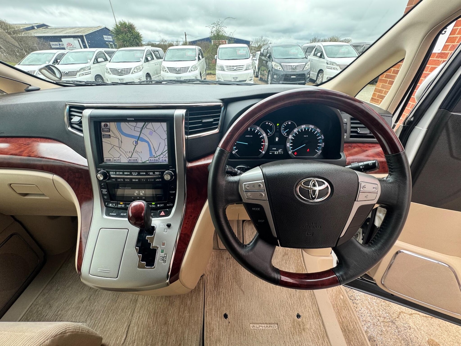 Used Toyota Alphard 2022 for sale - 78128194: Photo 14