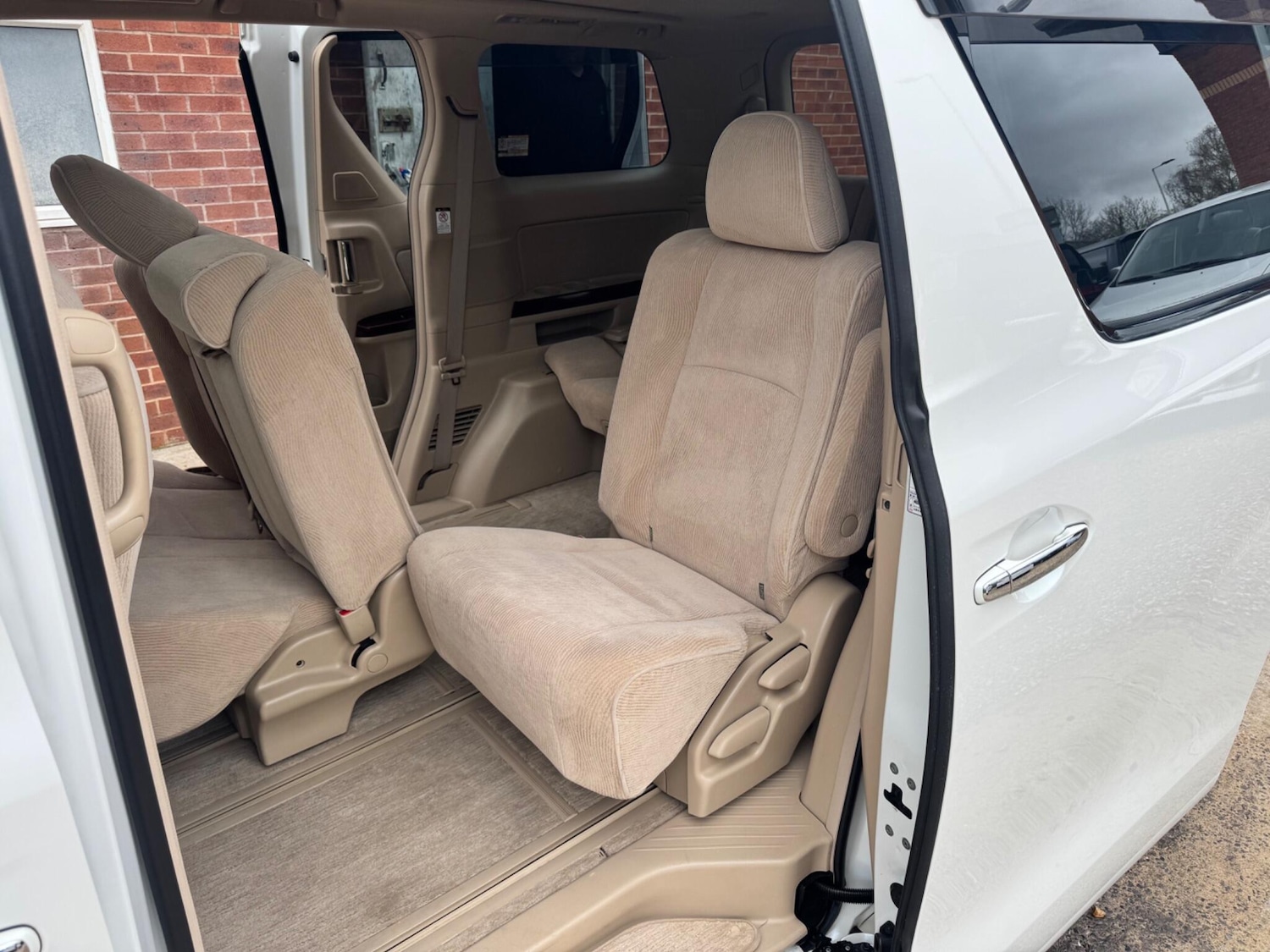 Used Toyota Alphard 2022 for sale - 78128194: Photo 19