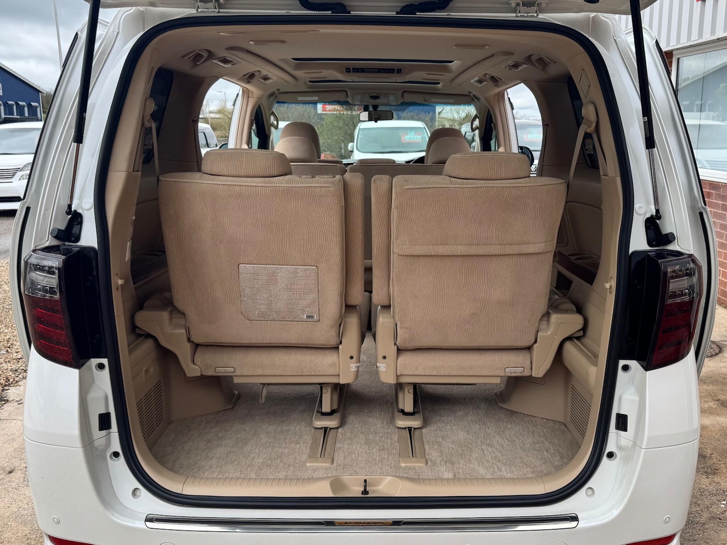 Used Toyota Alphard 2022 for sale - 78128194: Photo 28