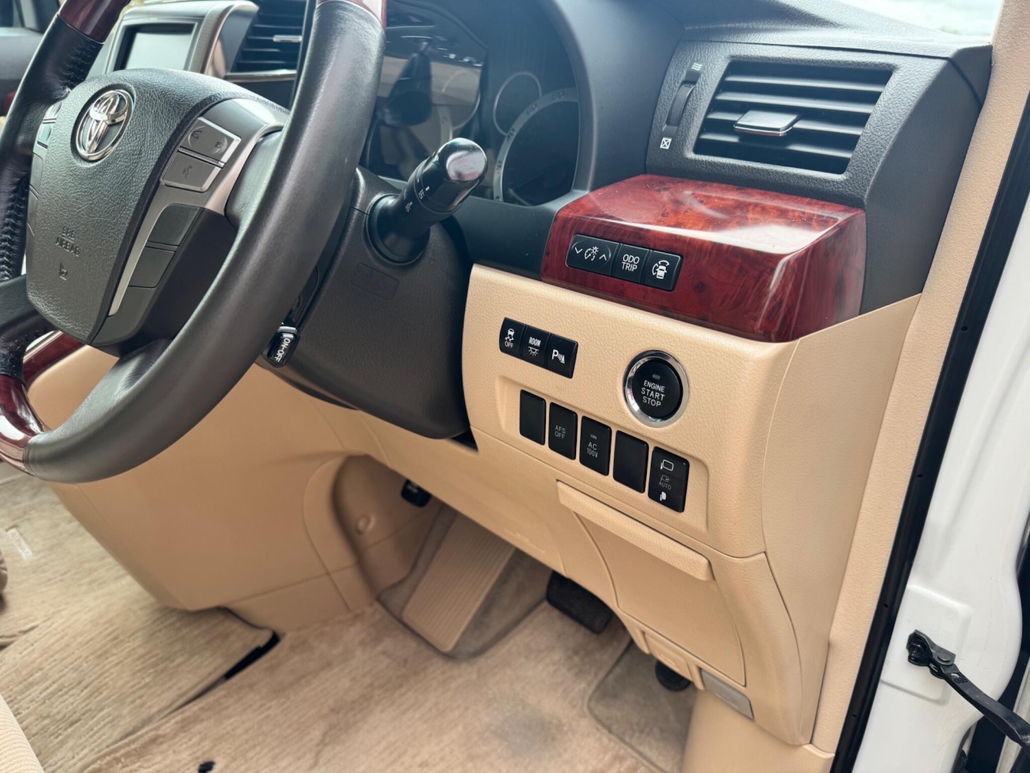 Used Toyota Alphard 2022 for sale - 78128194: Photo 29