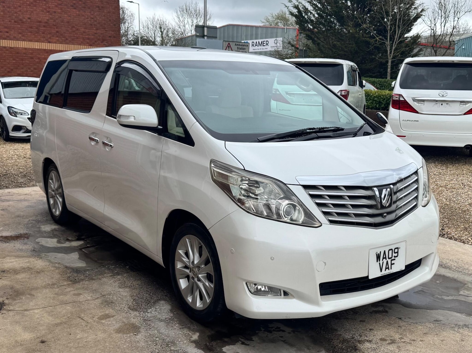 Used Toyota Alphard 2022 for sale - 78128194: Photo 3