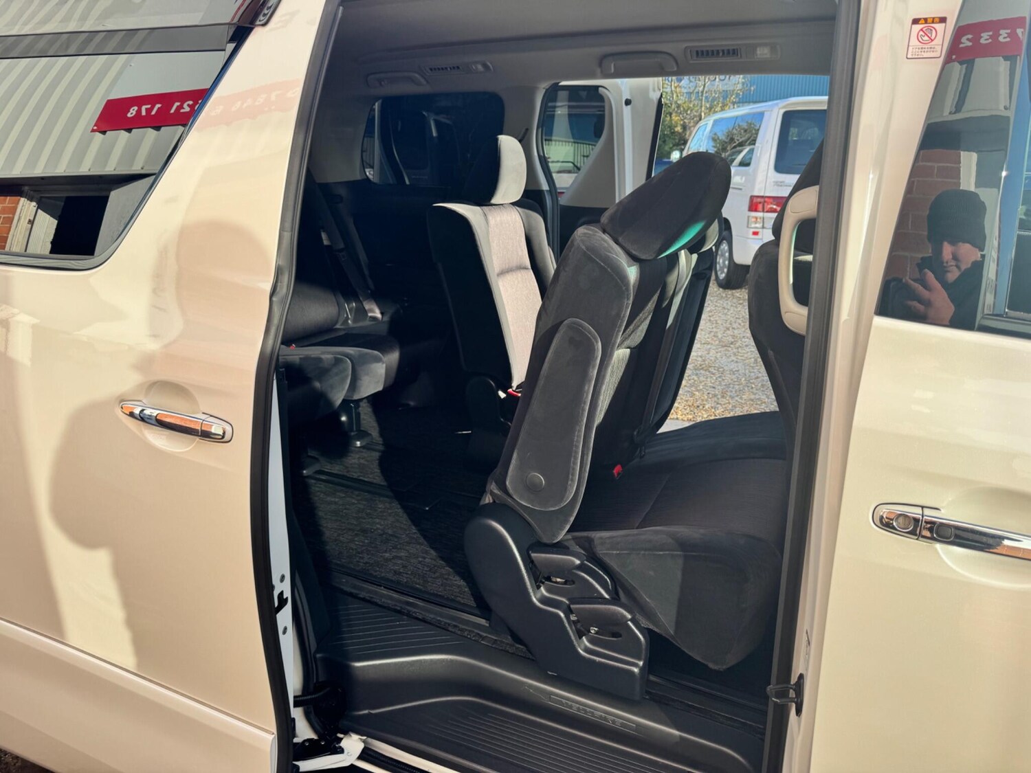 Used Toyota Vellfire for sale - 77934123: Photo 21