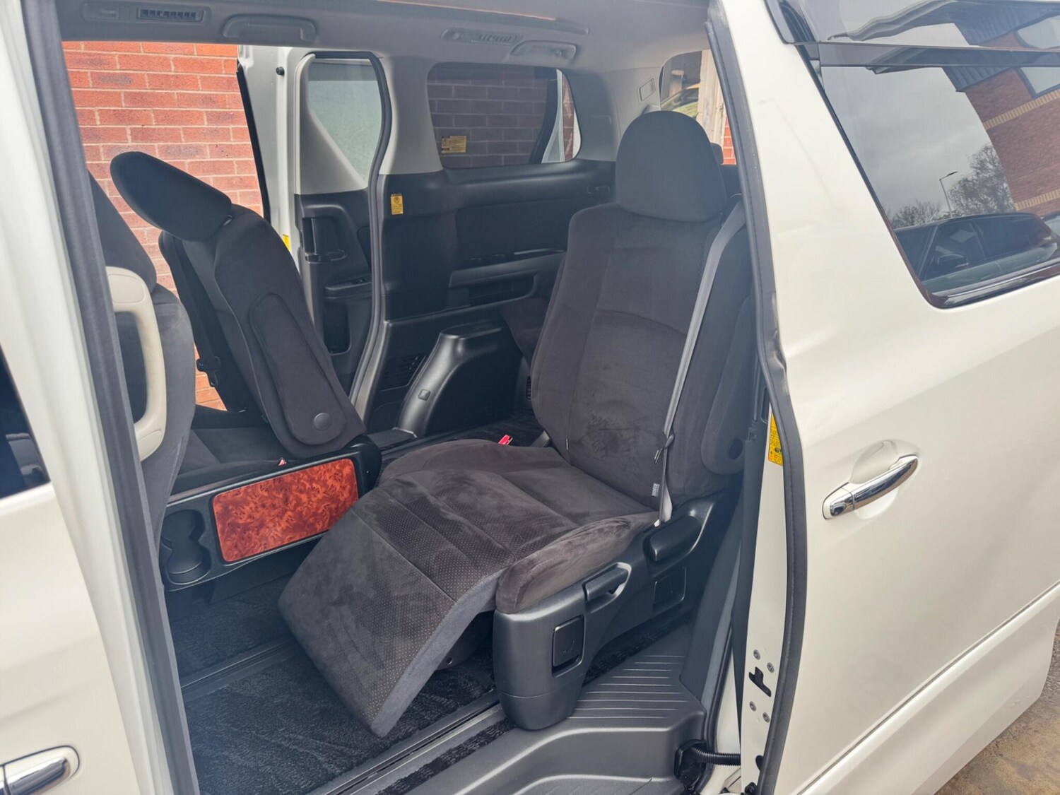 Used Toyota Vellfire for sale - 77934125: Photo 21