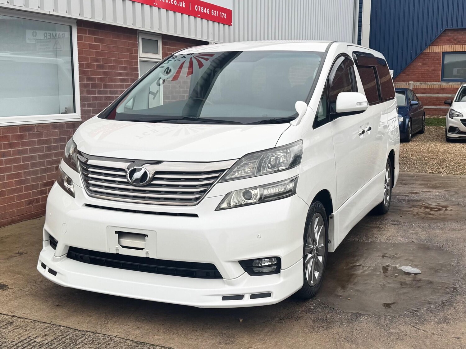 Used Toyota Vellfire for sale - 77934125: Photo 9