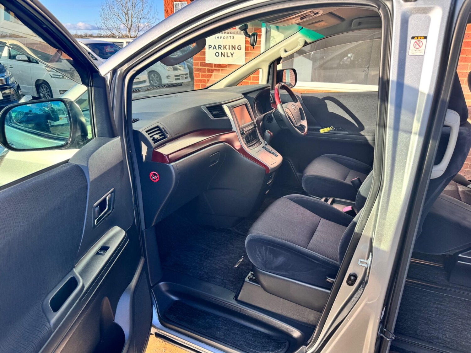 Used Toyota Vellfire for sale - 77934124: Photo 32