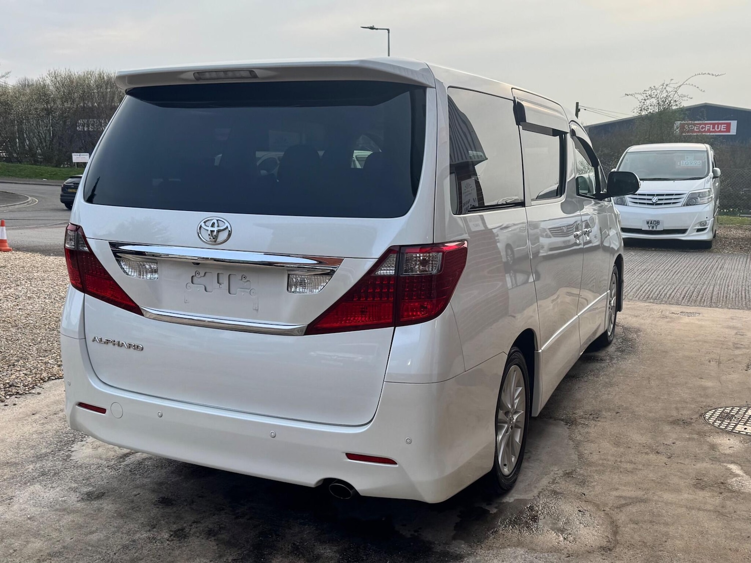 Used Toyota Alphard for sale - 78127901: Photo 12