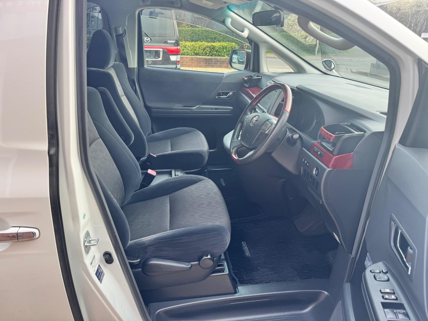 Used Toyota Alphard for sale - 78127901: Photo 20