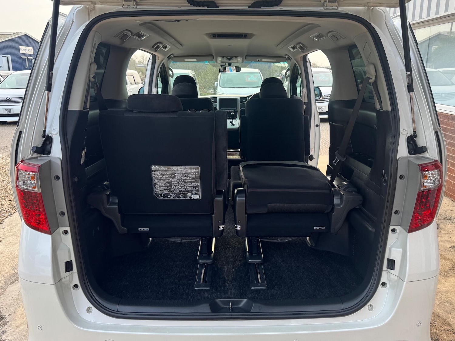 Used Toyota Alphard for sale - 78127901: Photo 36