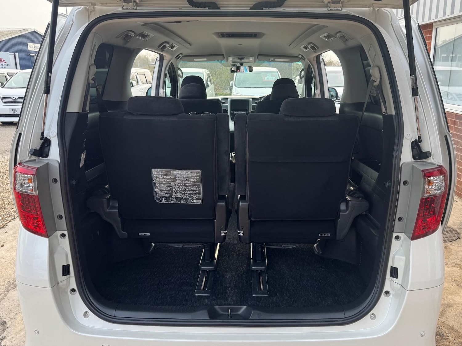 Used Toyota Alphard for sale - 78127901: Photo 37