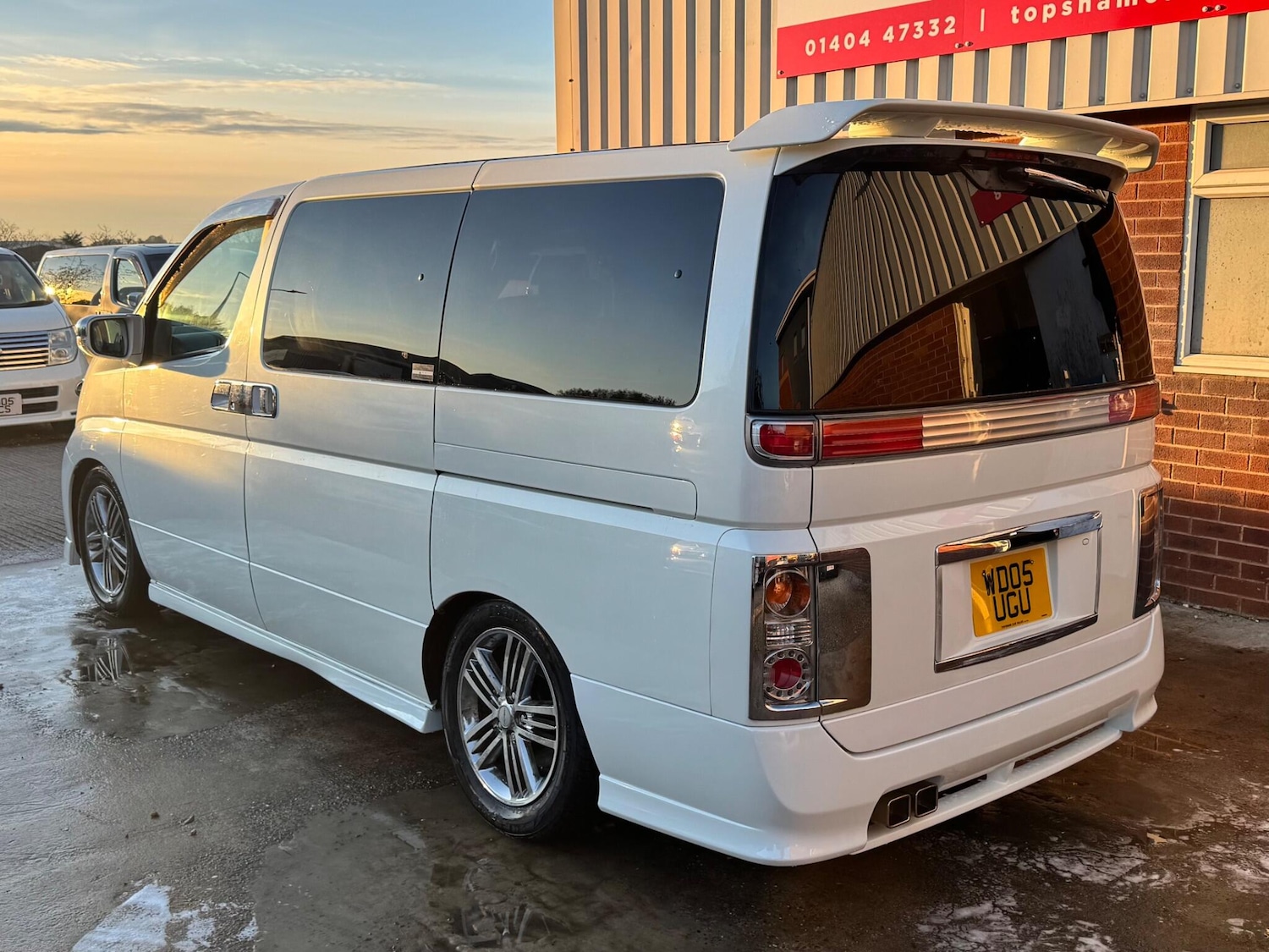 Used Nissan Elgrand 2024 for sale - 76714175: Photo 8