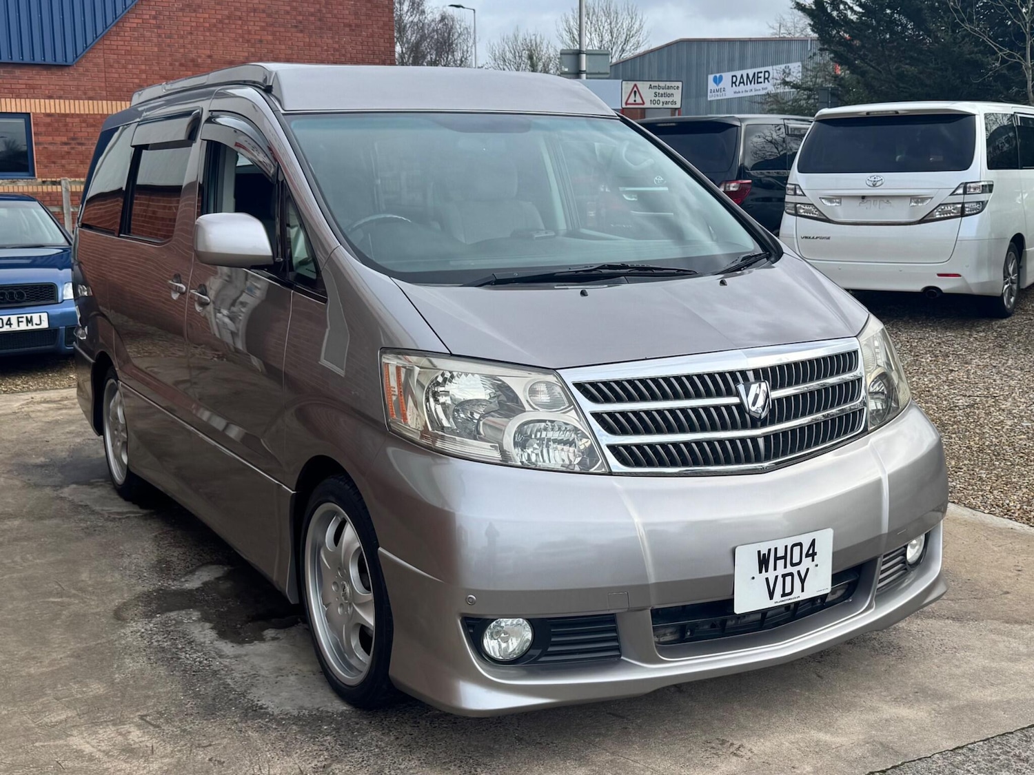 Used Toyota Alphard 2015 for sale - 77934134: Photo 5