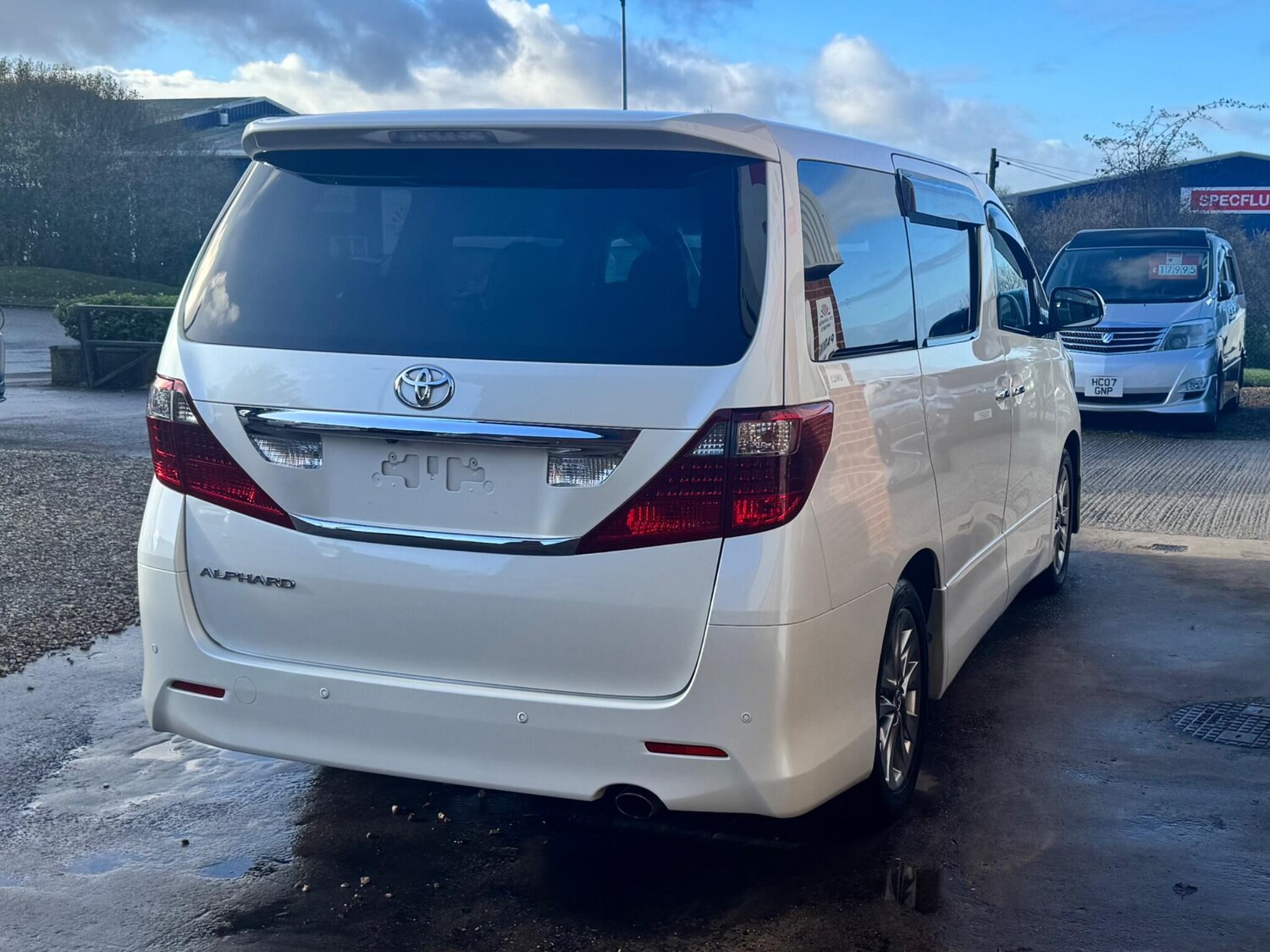 Used Toyota Alphard for sale - 77934132: Photo 14