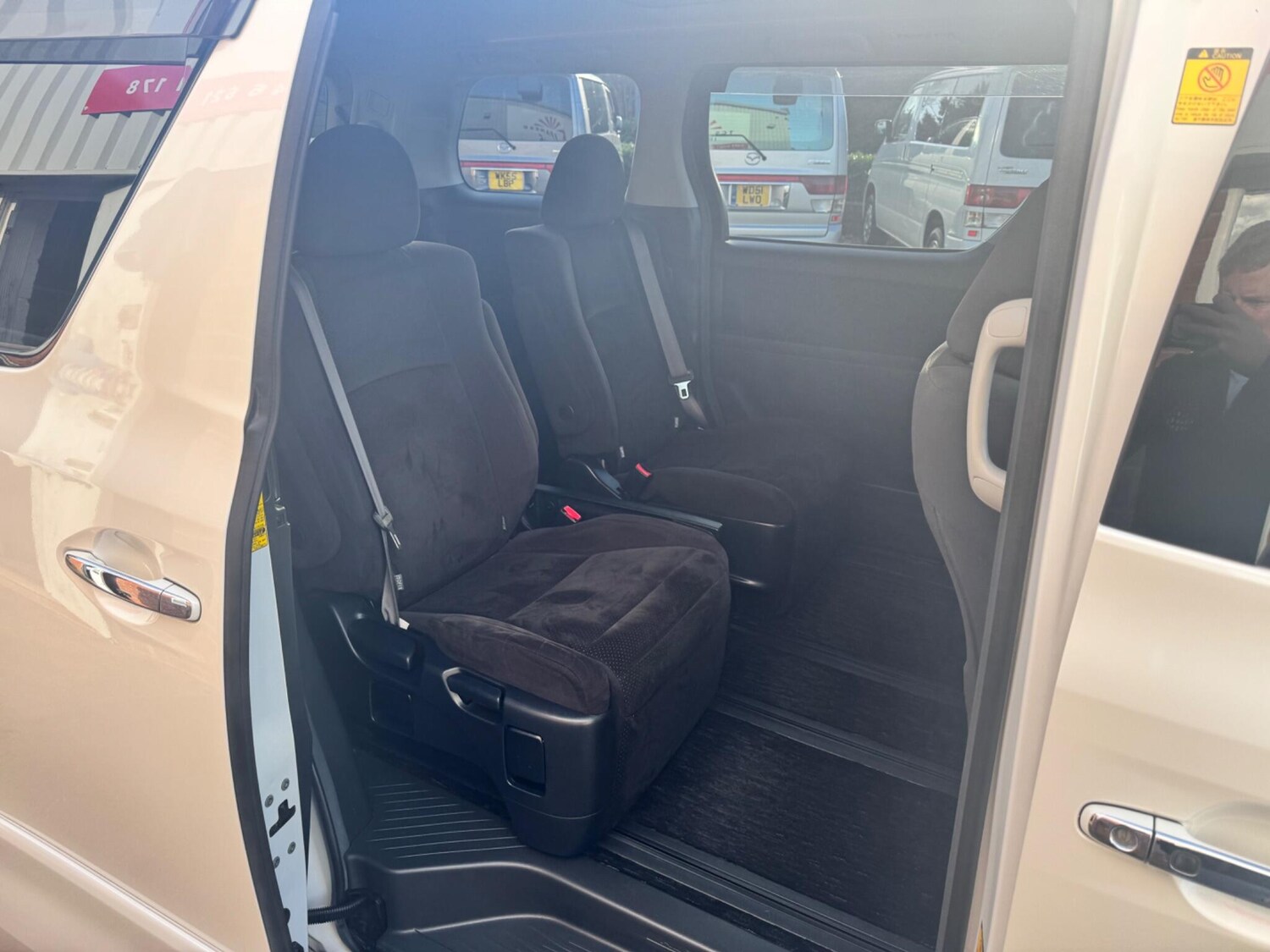 Used Toyota Alphard for sale - 77934132: Photo 22