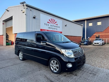 Used Nissan Elgrand 2006 for sale - 76714646: Photo
