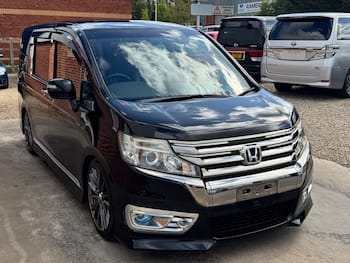 Used Honda Stepwagon 2013 for sale - 79872199: Photo