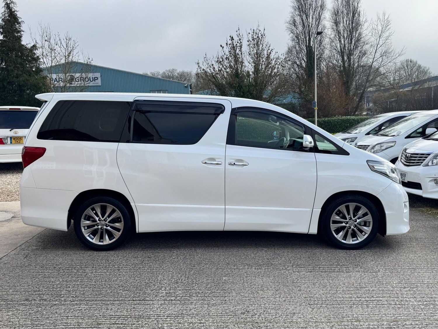 Used Toyota Alphard for sale - 77934121: Photo 13