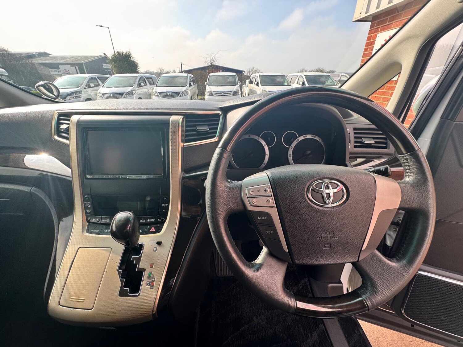 Used Toyota Alphard for sale - 77934121: Photo 14