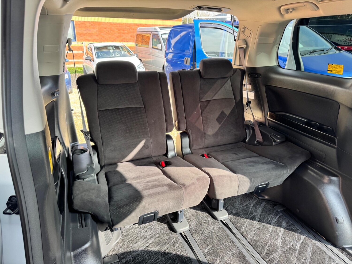 Used Toyota Alphard for sale - 77934121: Photo 17