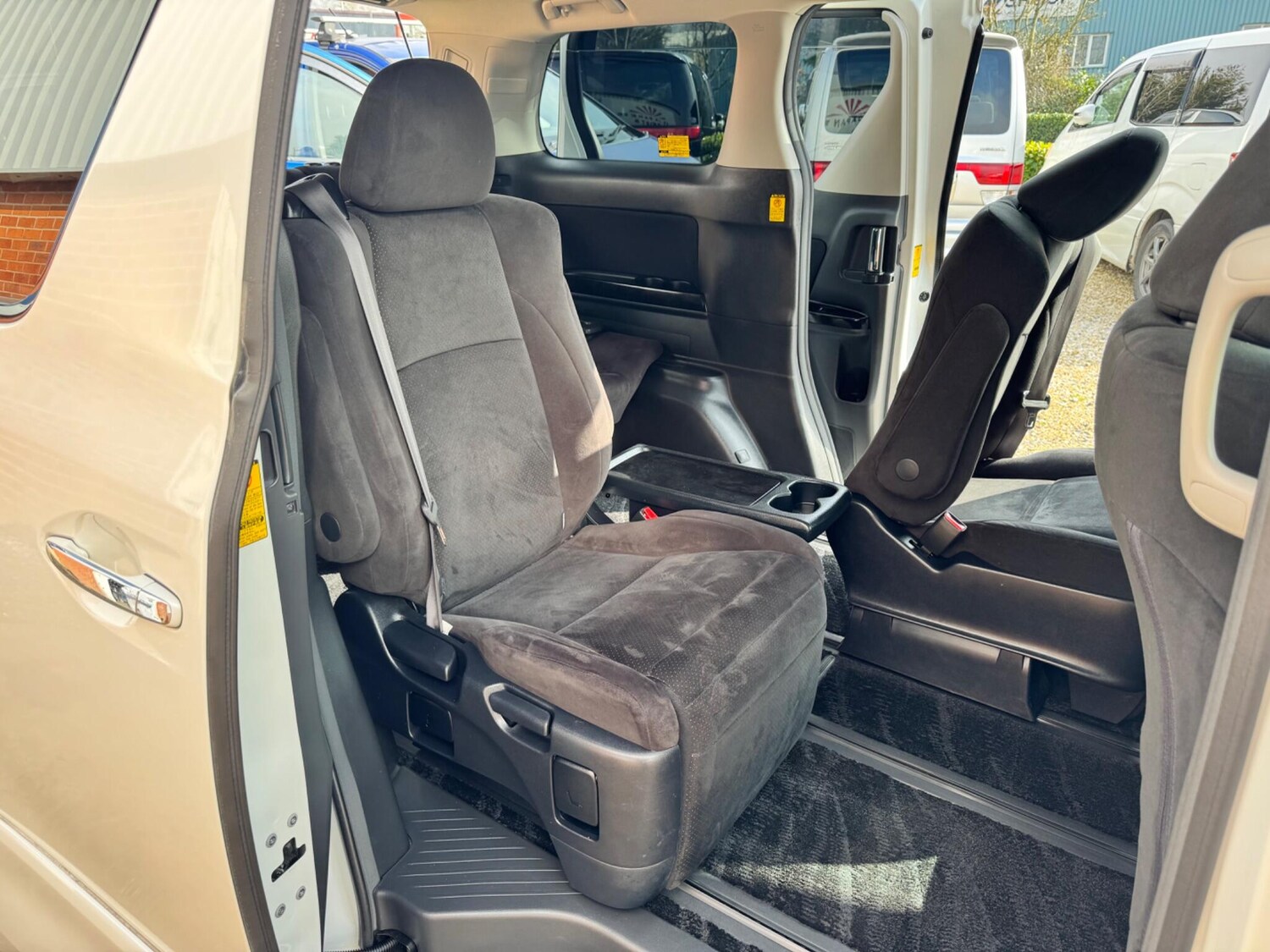 Used Toyota Alphard for sale - 77934121: Photo 20