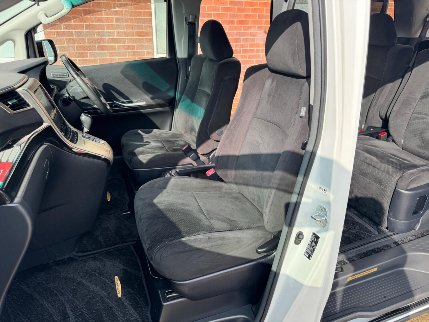 Used Toyota Alphard for sale - 77934121: Photo 27