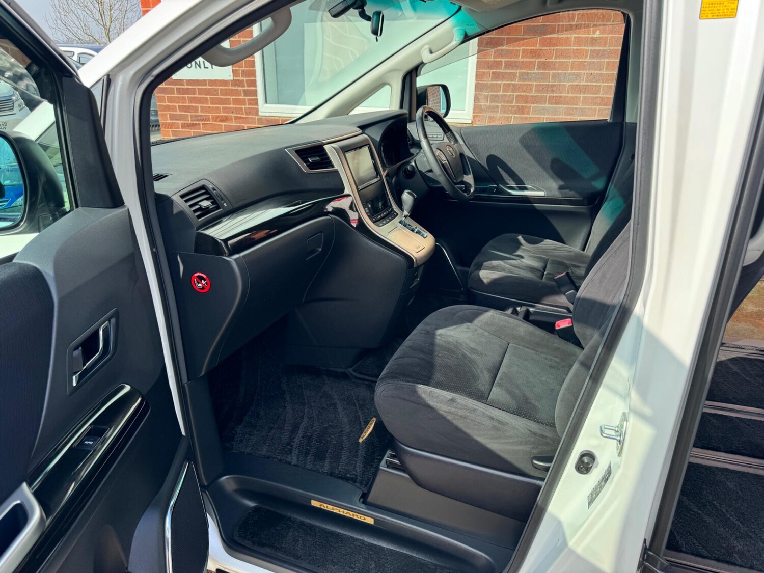 Used Toyota Alphard for sale - 77934121: Photo 28