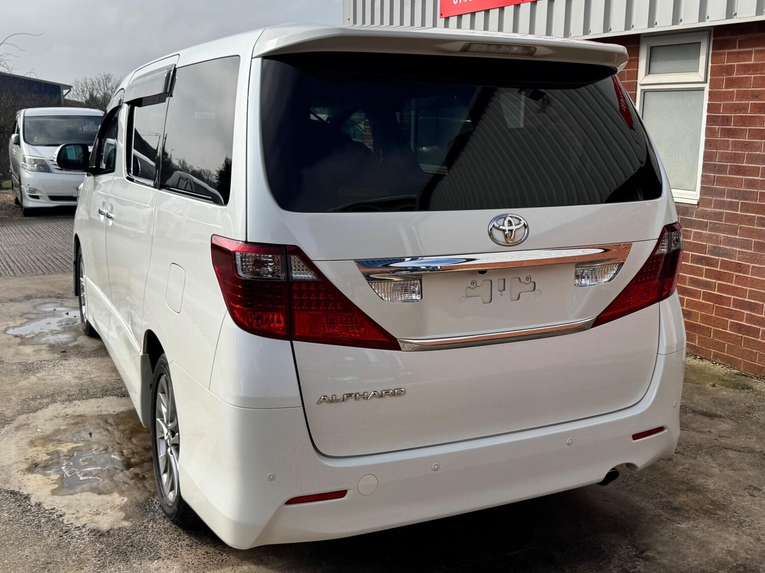 Used Toyota Alphard for sale - 77934121: Photo 7