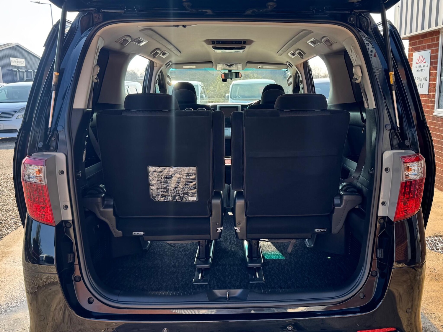 Used Toyota Alphard for sale - 78128185: Photo 26