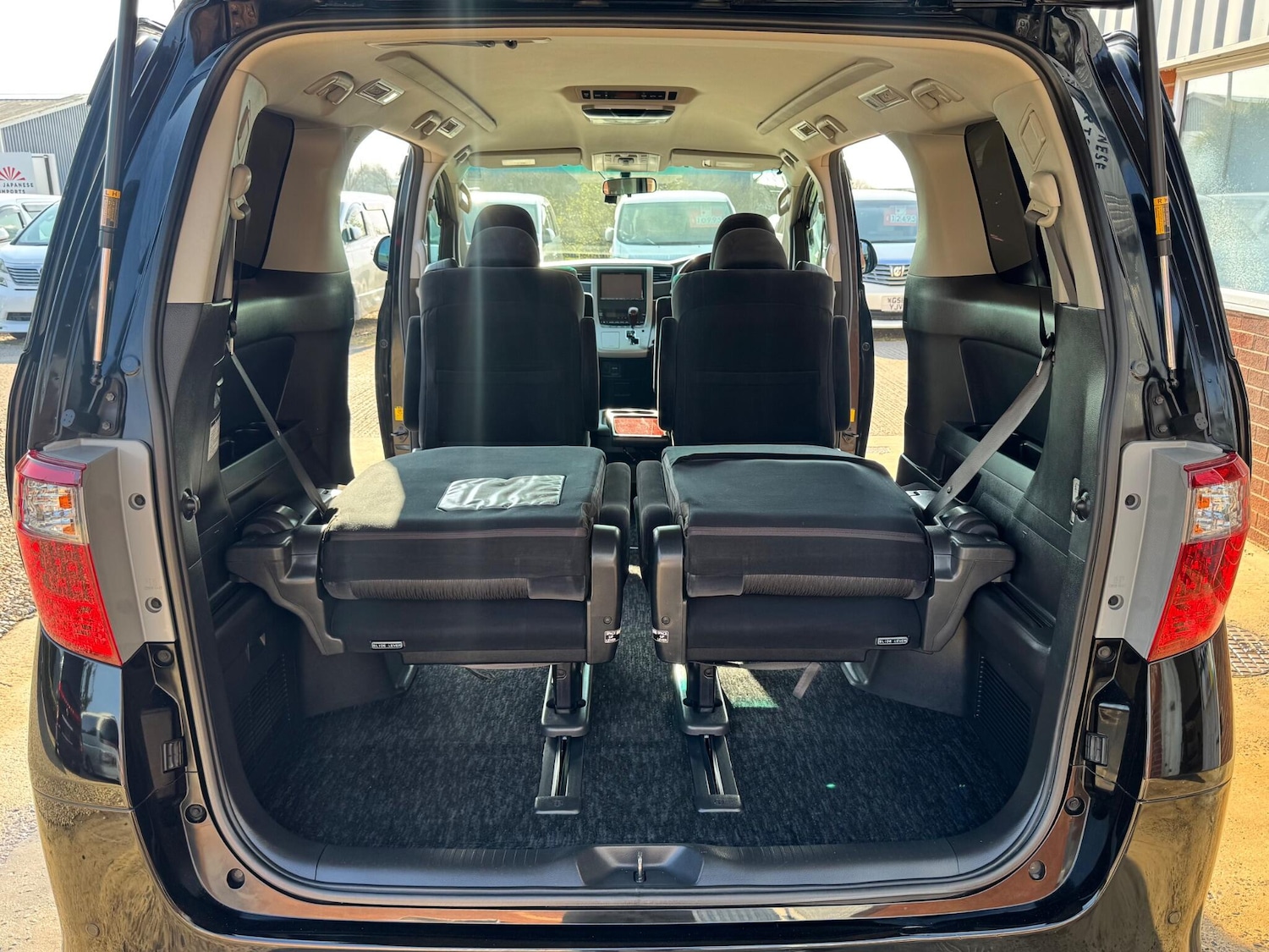 Used Toyota Alphard for sale - 78128185: Photo 27