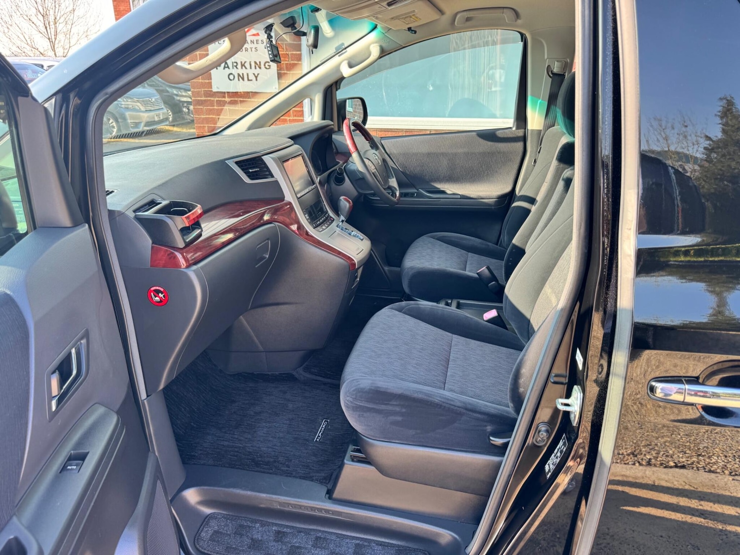 Used Toyota Alphard for sale - 78128185: Photo 29