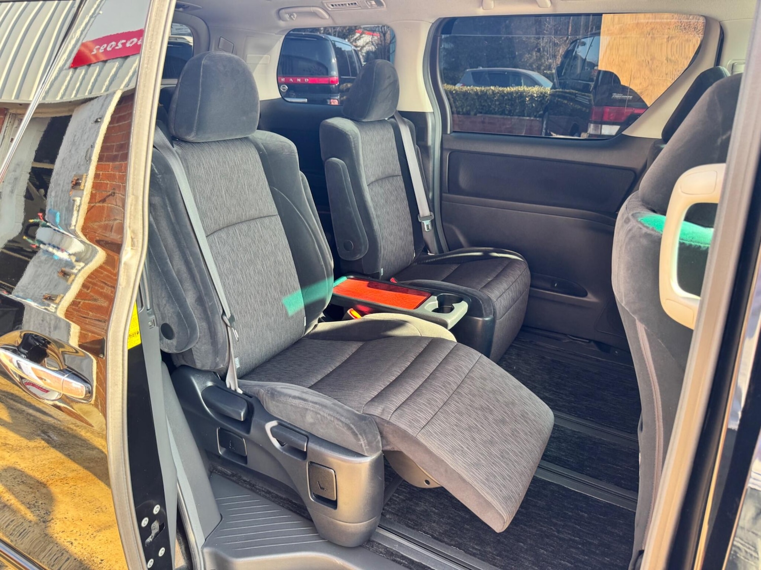 Used Toyota Alphard for sale - 78128185: Photo 31