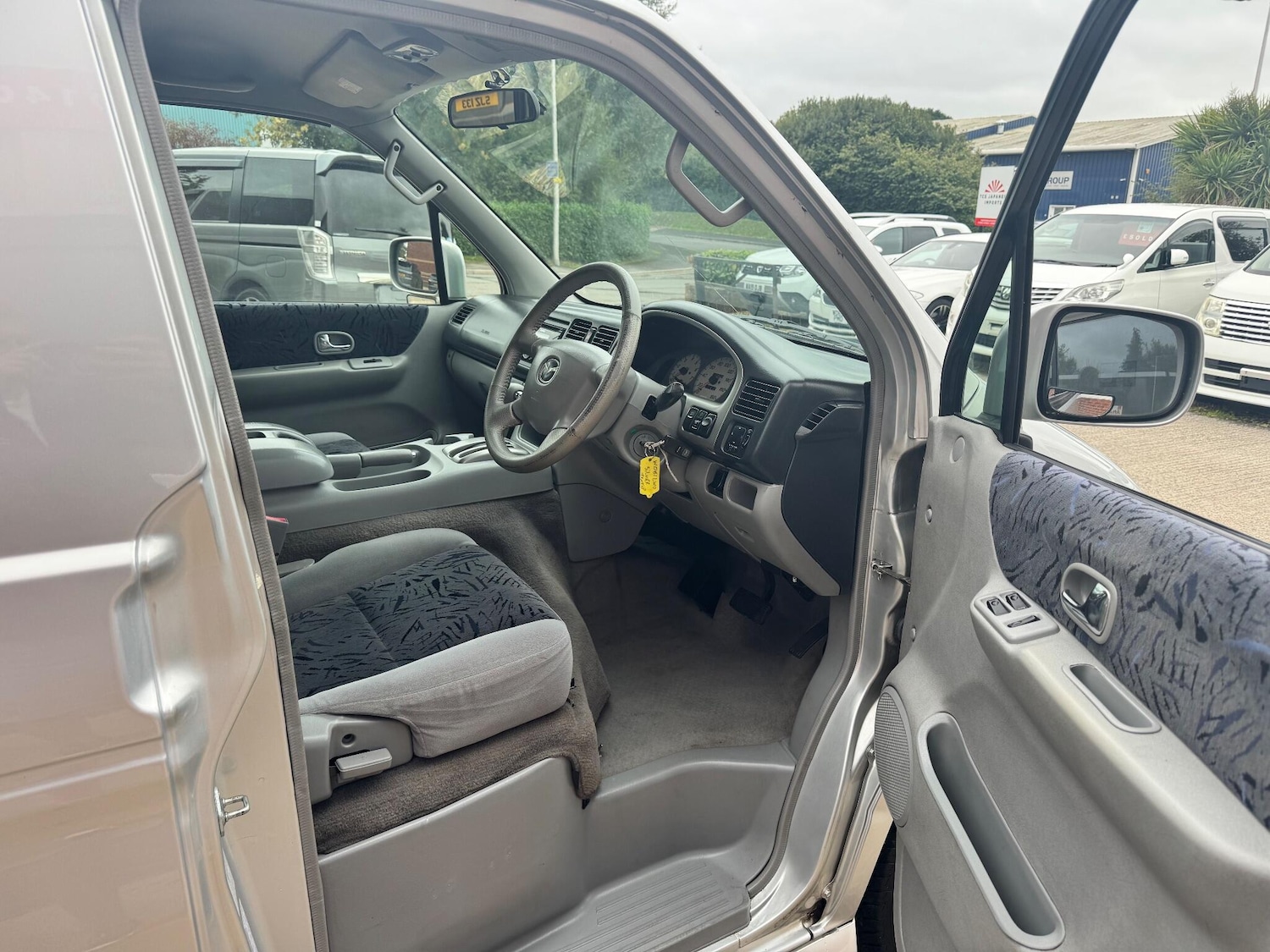 Used Mazda Bongo 2019 for sale - 75990132: Photo 17