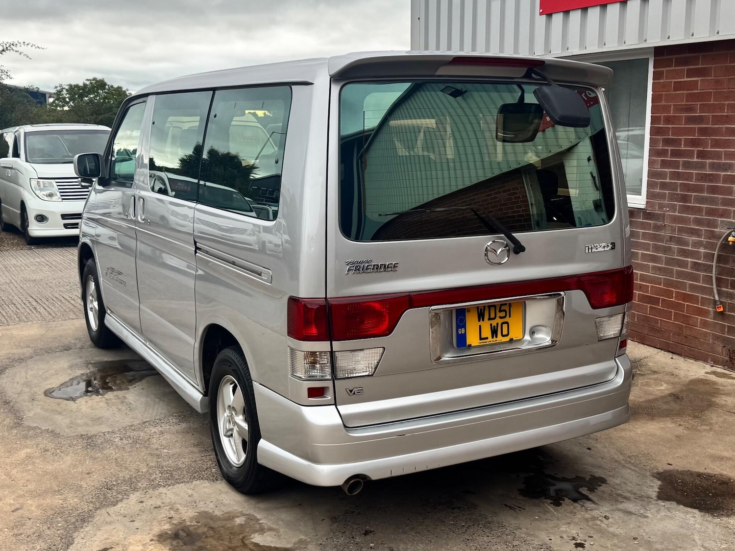 Used Mazda Bongo 2019 for sale - 75990132: Photo 4