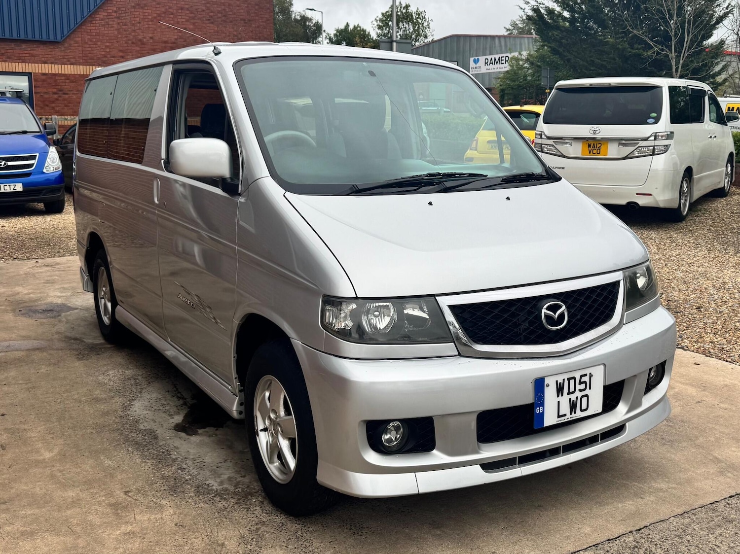 Used Mazda Bongo 2019 for sale - 75990132: Photo 5