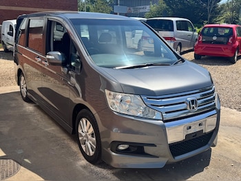 Used Honda Stepwagon 2012 for sale - 79017447: Photo