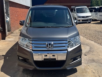 Used Honda Stepwagon 2012 for sale - 79017447: Photo