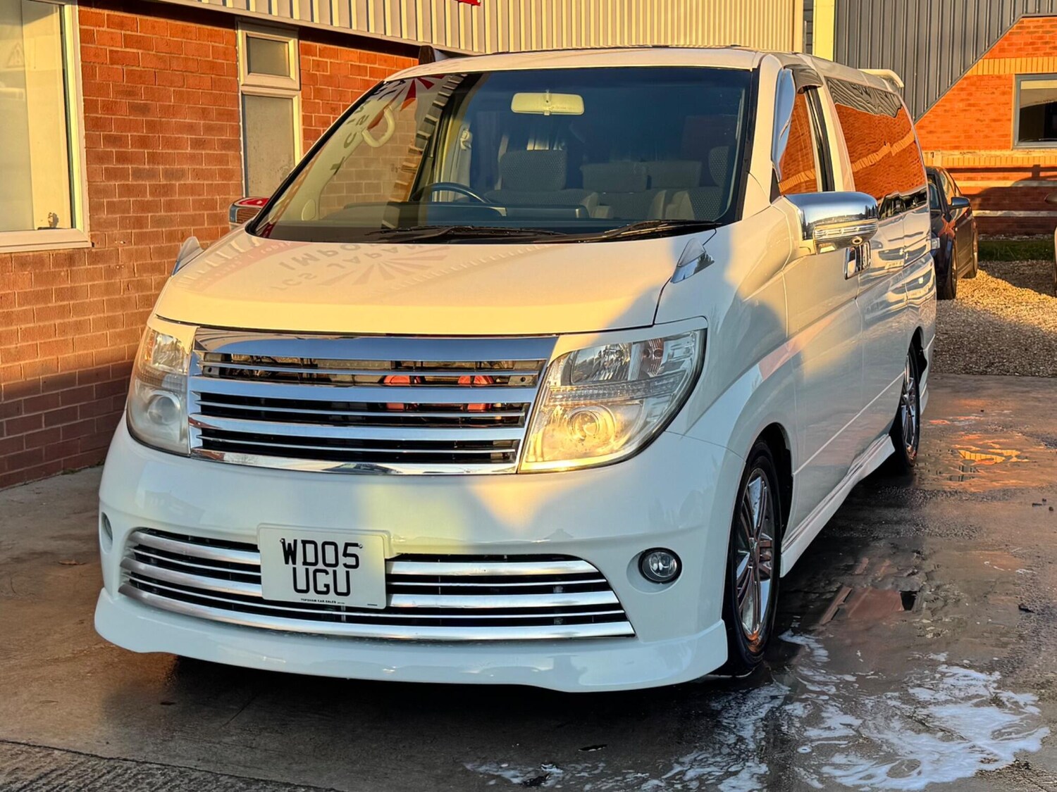 Used Nissan Elgrand 2024 for sale - 77934122: Photo 7