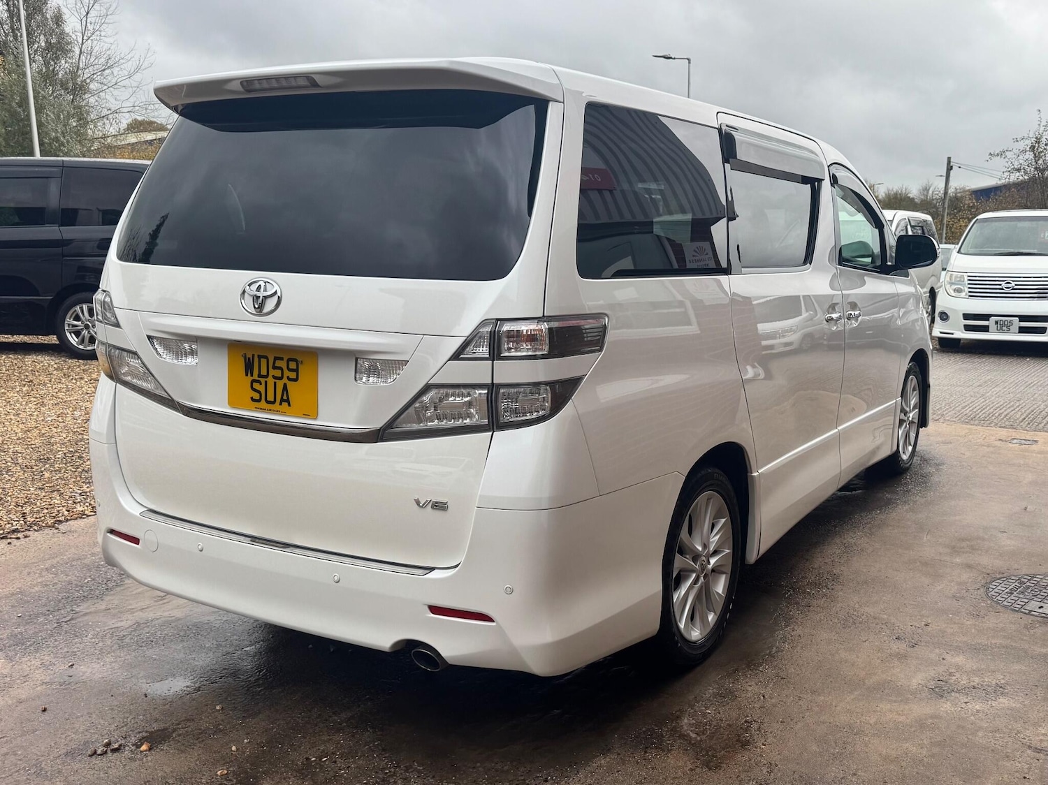 Used Toyota Vellfire 2022 for sale - 76457229: Photo 12