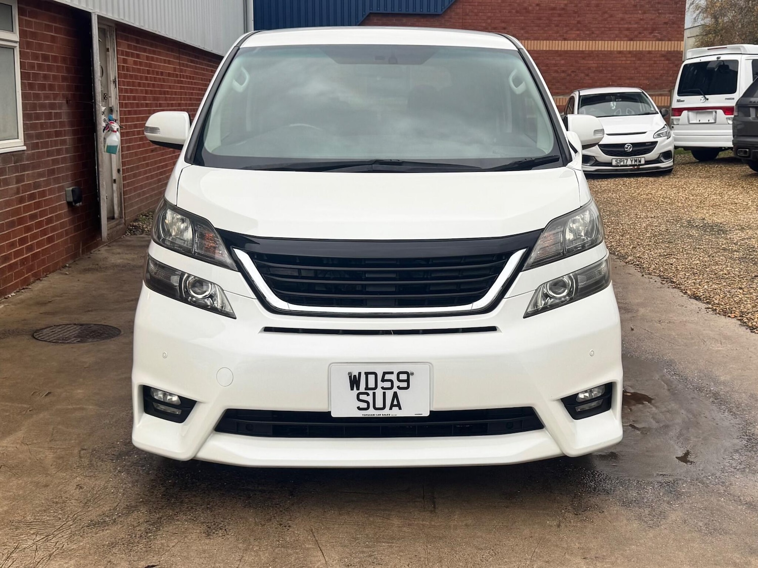 Used Toyota Vellfire 2022 for sale - 76457229: Photo 2